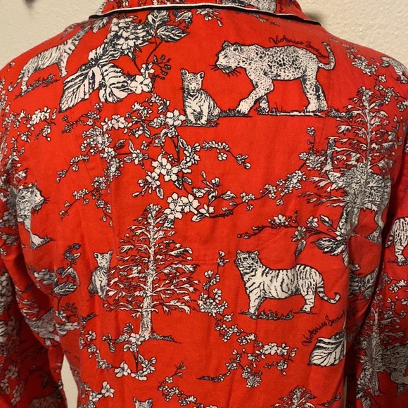 Victoria’s Secret tiger and leopard pajama set - Picture 4 of 10
